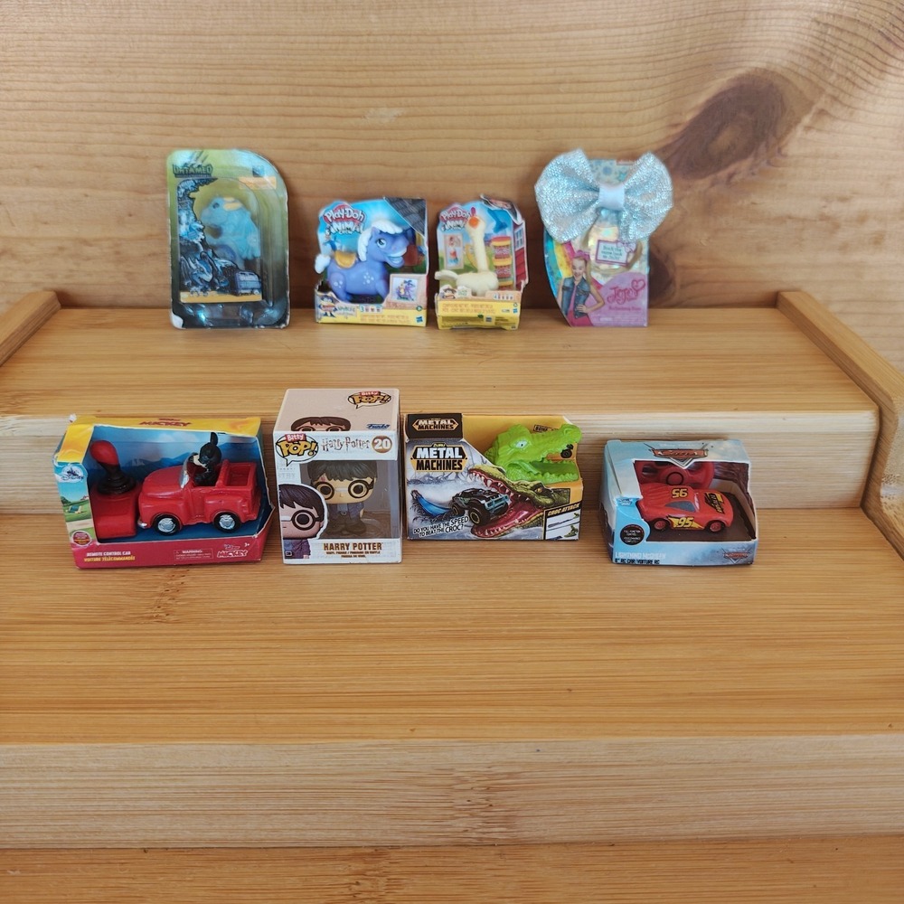 Lot of 8 Mini Brands Jojo Cars Play-Doh RC Micky Untamed Potter Metal‎ Machines
